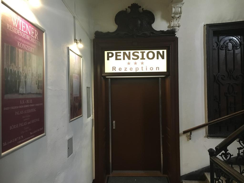 Hotel Pension Ani-Falstaff Viena